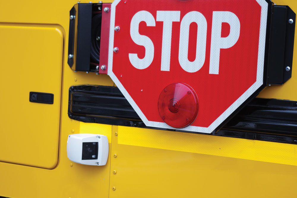 Stop_arm_Camera_on_School_Bus1